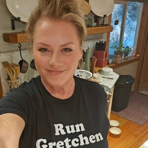 Meet your Posher, Kendy